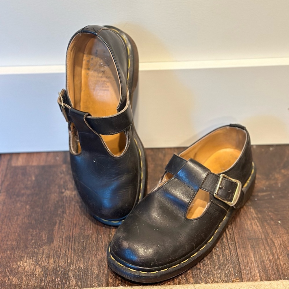 Doc Martens Mary Janes Womens 6 Vintage Black Leather